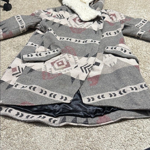 Me Jane Southwest Print Coat XL - Picture 2 of 7